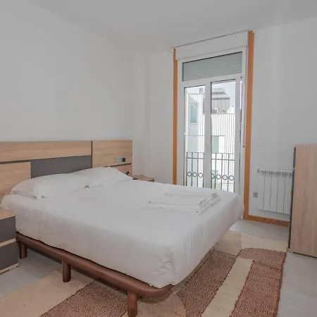 Apartment E2, 2 Bedrooms, Terrace, Downtown